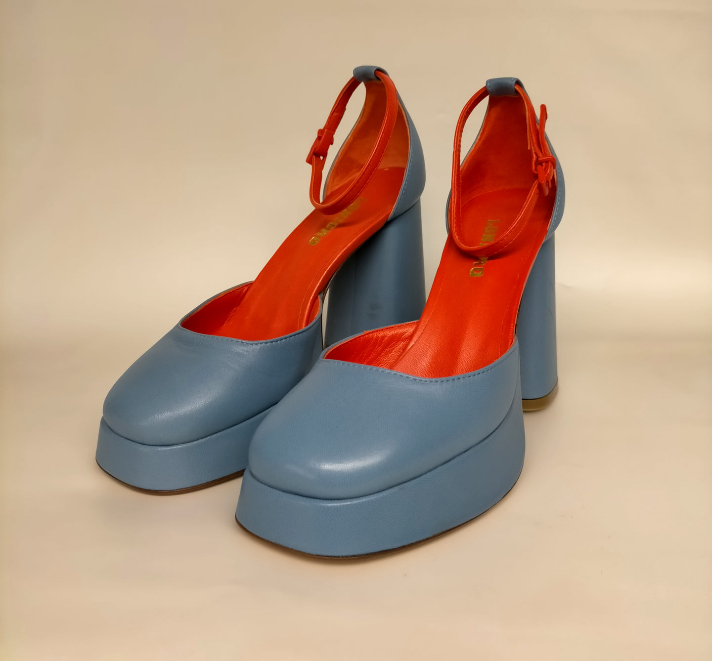 Sandali LONIGRO con plateau in pelle carta da zucchero